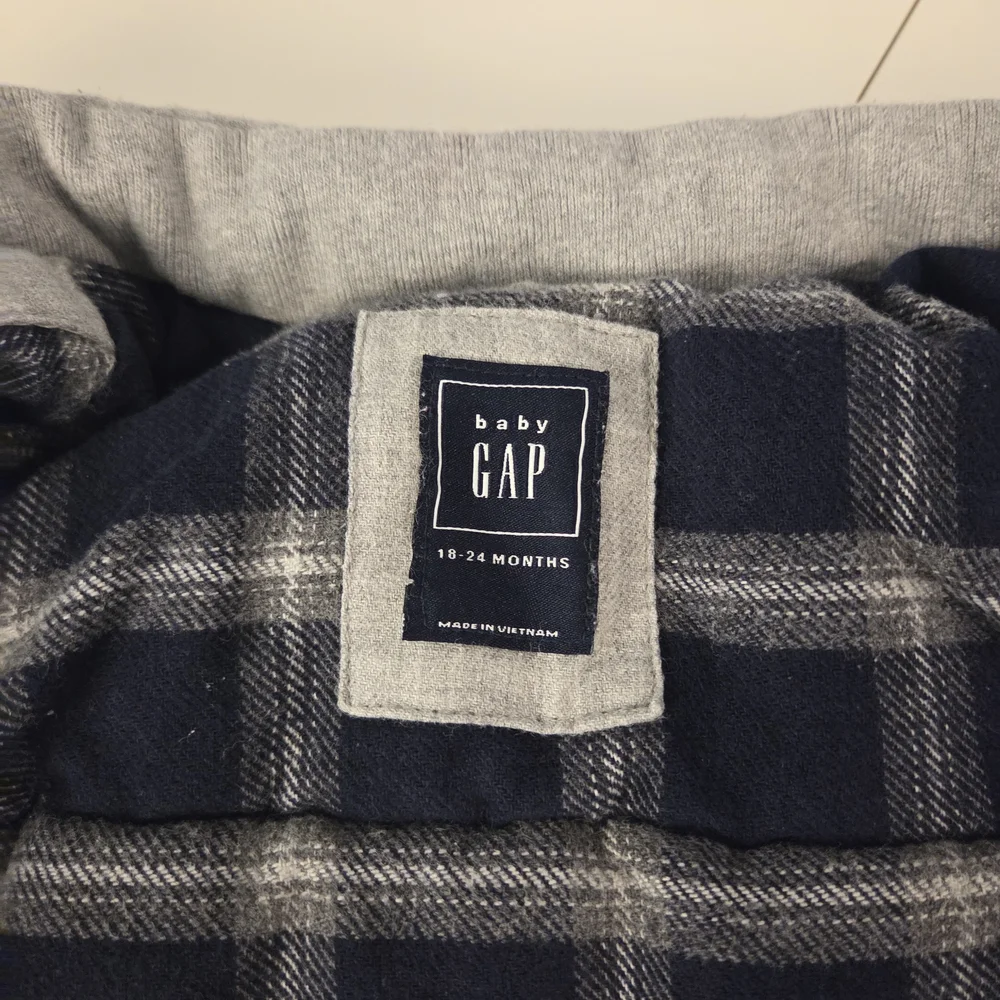 GAP Kids - Gray Puffer Jacket - 18-24 Months